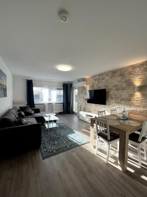 Familienwohnung Naehe Europapark, Messe, Gifiz See Offenburg Bagian luar foto
